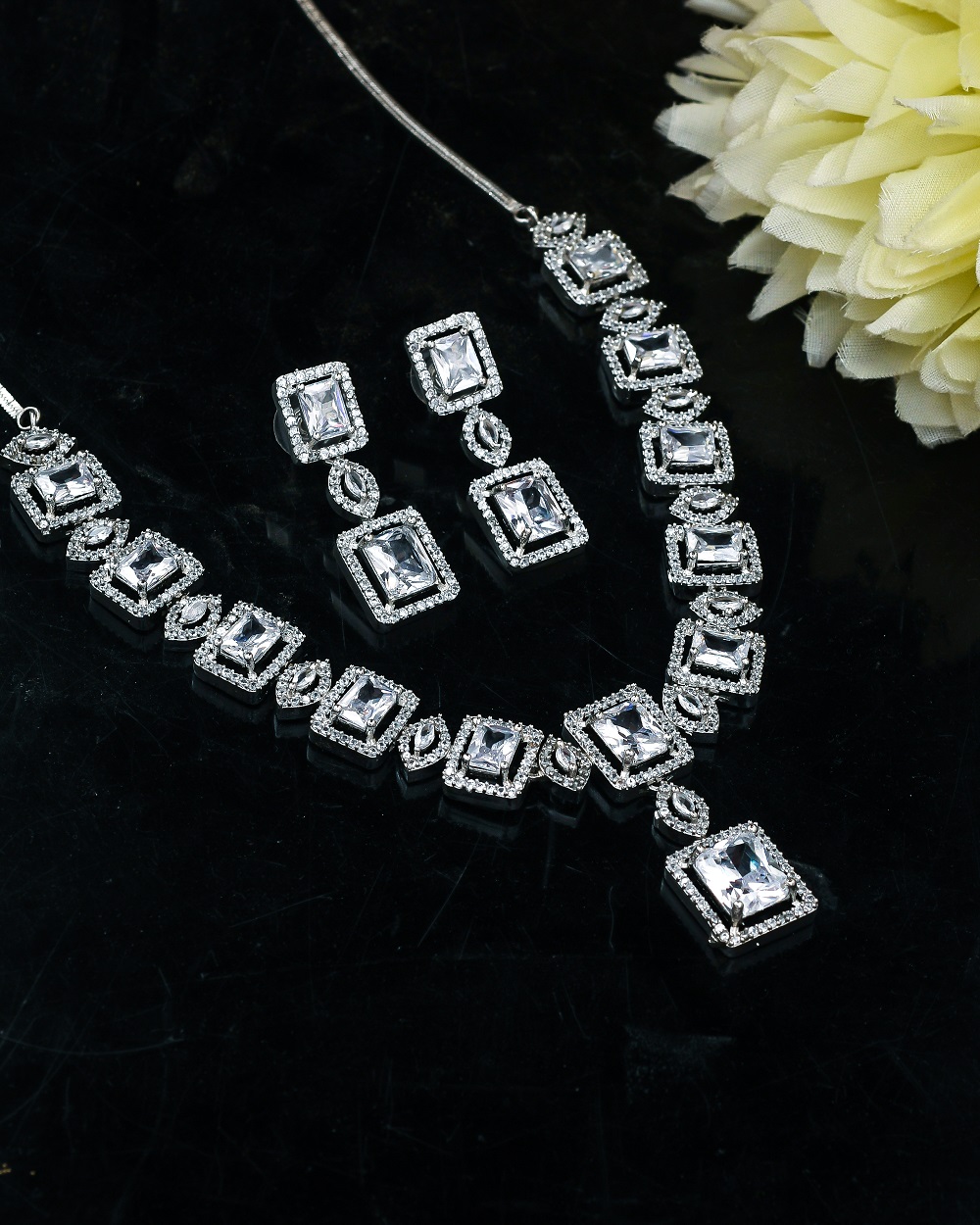 Silver square stone neckless